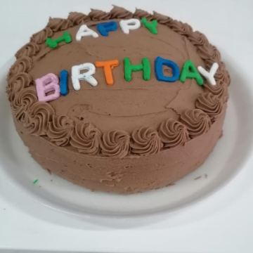 Chocolate or Vanilla cake - 18 cm